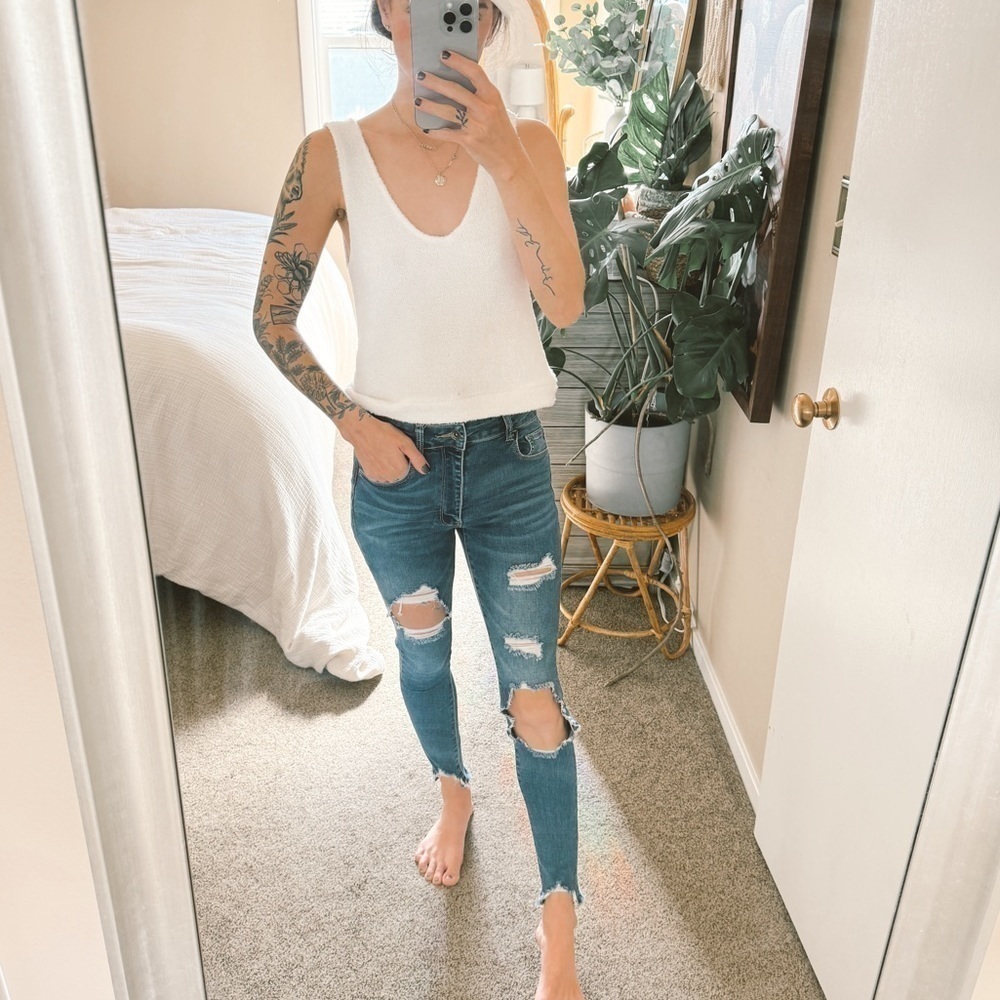 Empyre Distressed Drew High Rise Jeans